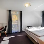 B&B Villa Hotel