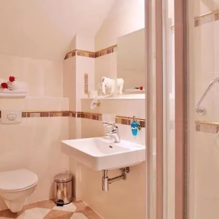Bed & Breakfast B&B Villa Hotel *